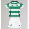 Celtic Heimtrikot 2024-25 Kurzarm (+ kurze hosen)